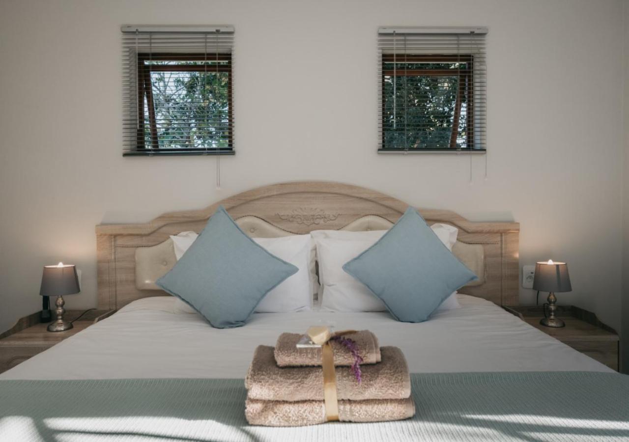 The Village Lodge Stormsrivier Esterno foto